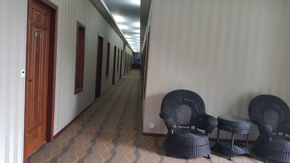 Sky Man Hotel Gyogon Ngoại thất bức ảnh